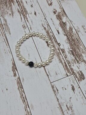 Freah Water Pearl Stretch Bracelet with Black Pave Accent